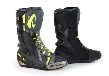 Forma Phantom Boots